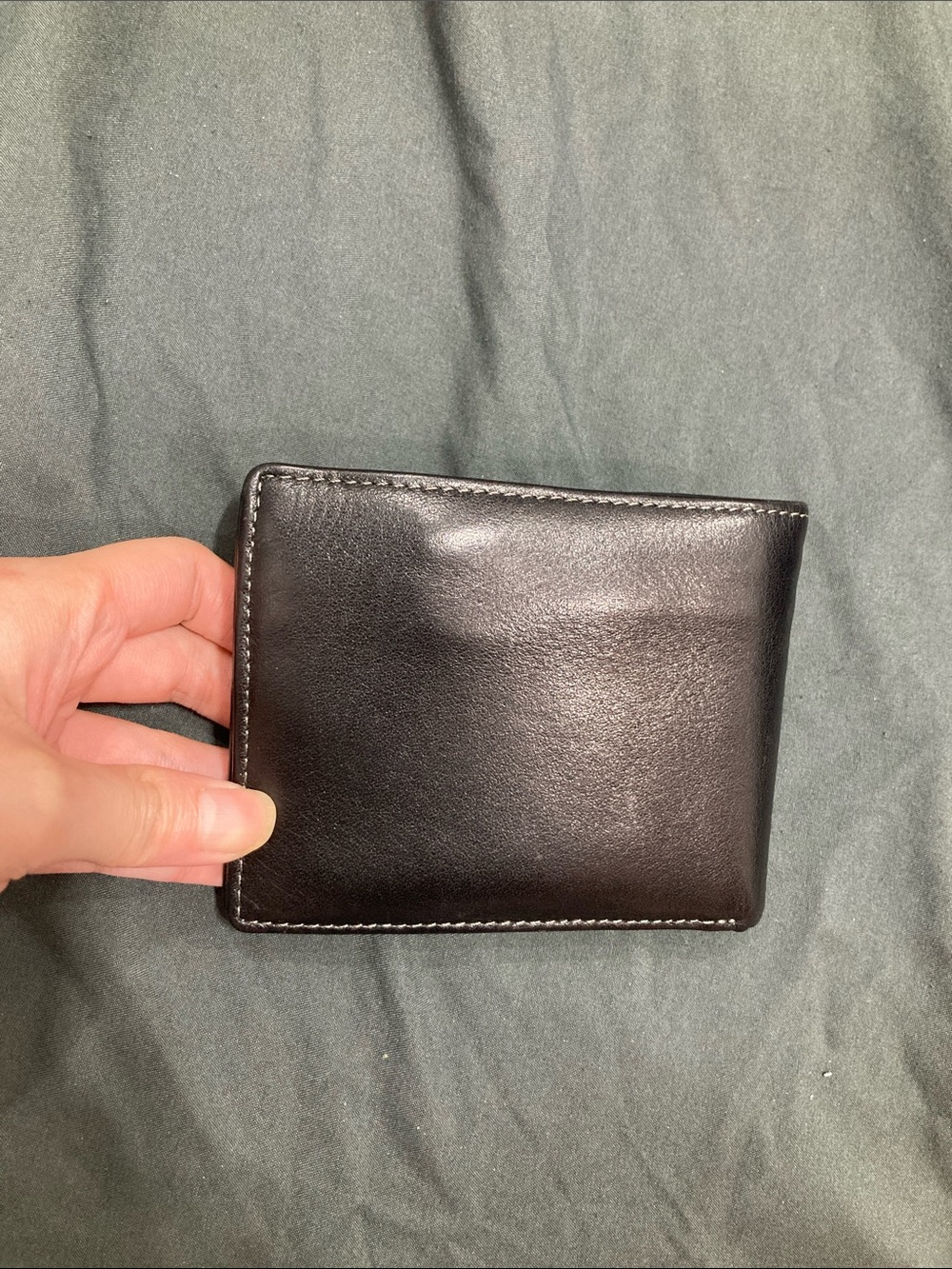 Sleek Black Leather Card & Key Wallet